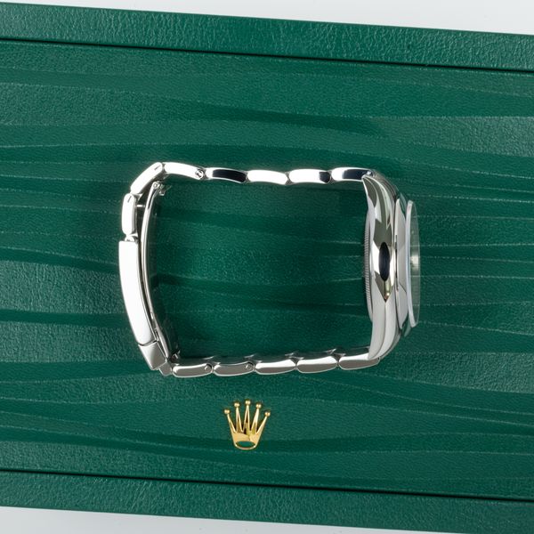 Rolex Oyster Perpetual 126000